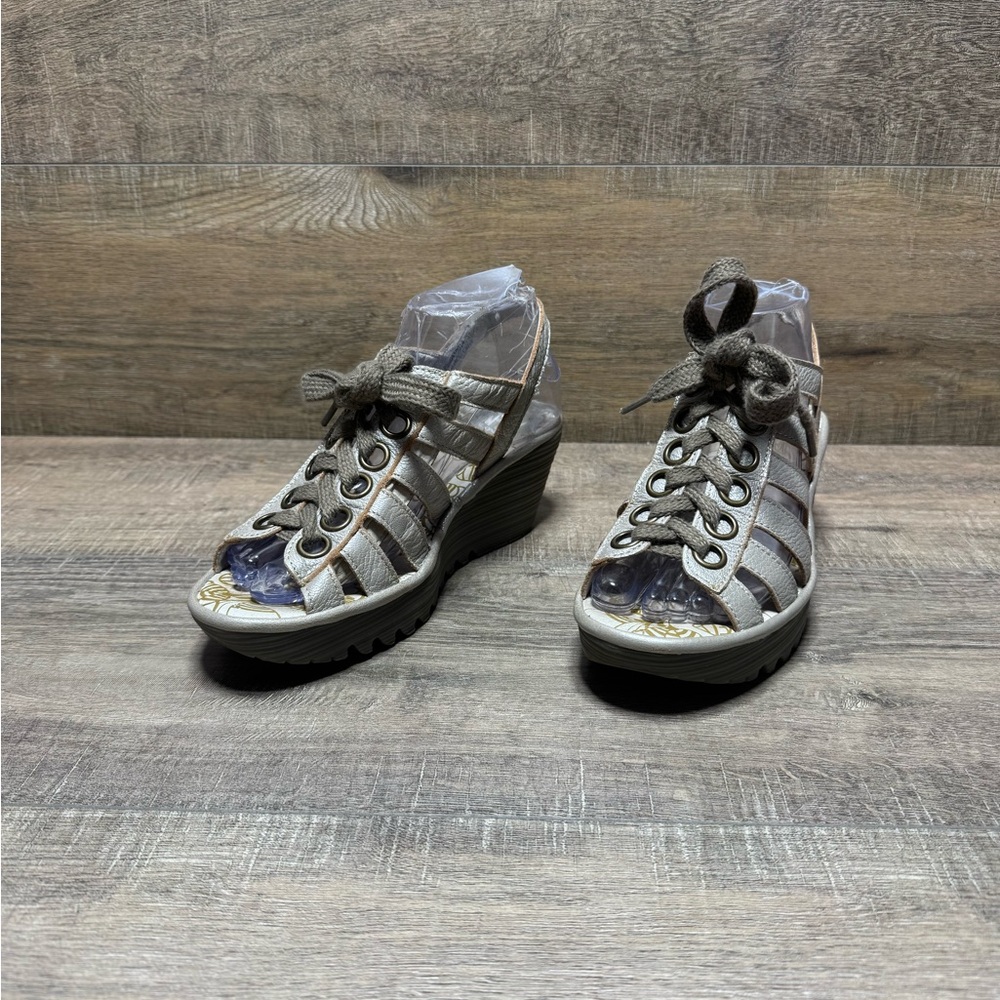 Fly London Yito Gold/Pewter Leather Gladiator Heels Women's Size EU 37